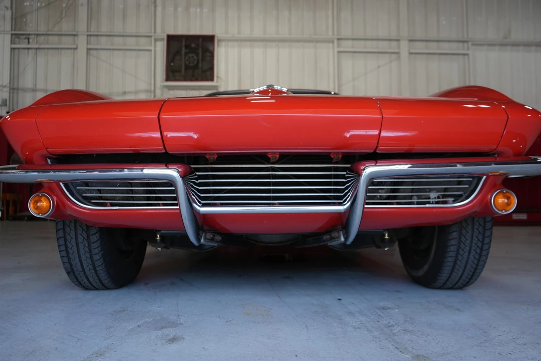 1963 Chevrolet Corvette C2 - Image 20 of 31