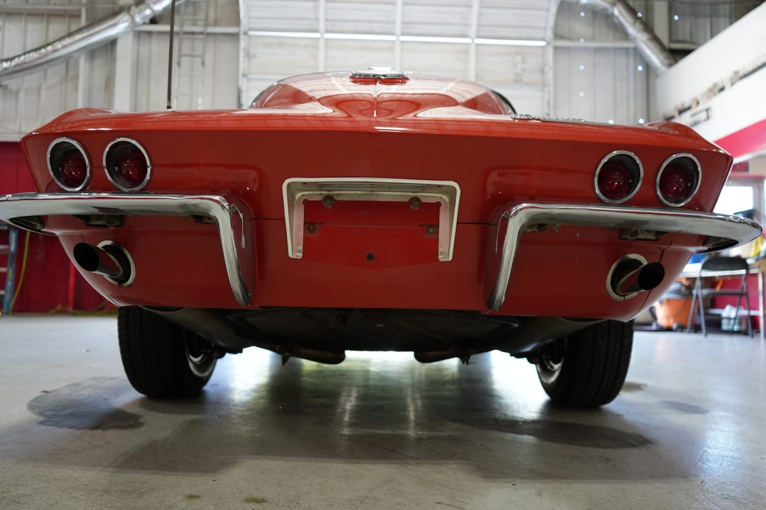 1963 Chevrolet Corvette C2 - Image 22 of 31