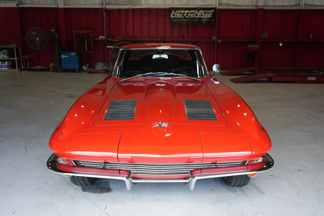 1963 Chevrolet Corvette C2 - Image 19 of 31