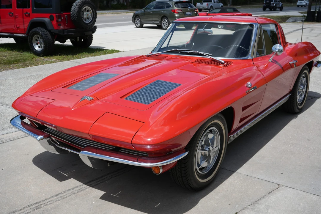 1963 Chevrolet Corvette C2 - Image 17 of 31