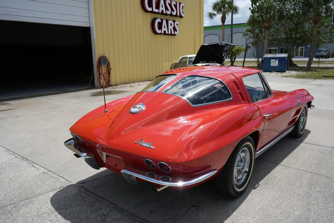 1963 Chevrolet Corvette C2 - Image 9 of 31