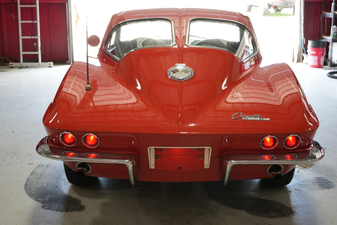 1963 Chevrolet Corvette C2 - Image 23 of 31