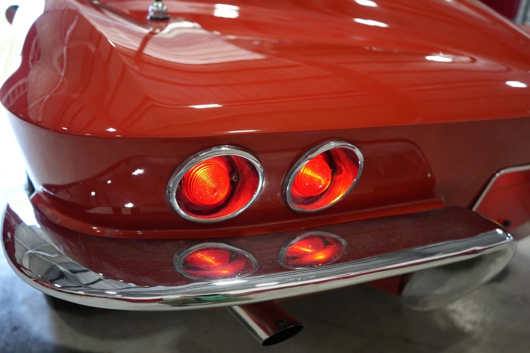 1963 Chevrolet Corvette C2 - Image 26 of 31