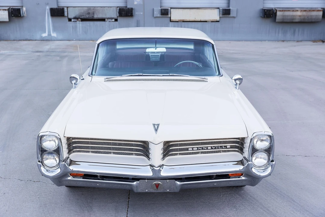 1964 Pontiac Bonneville 2nd Gen - Image 9 of 31