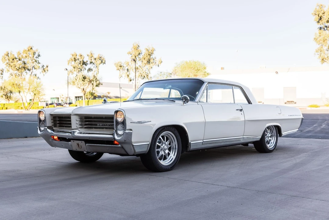 1964 Pontiac Bonneville 2nd Gen - Image 12 of 31