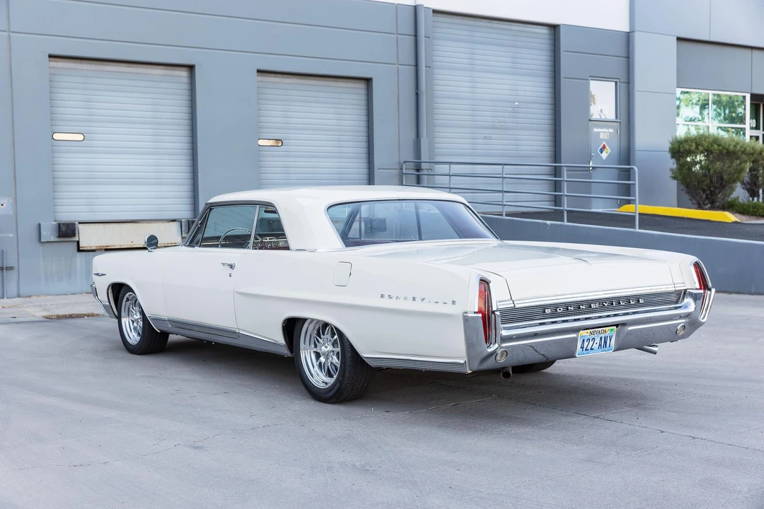 1964 Pontiac Bonneville 2nd Gen - Image 15 of 31