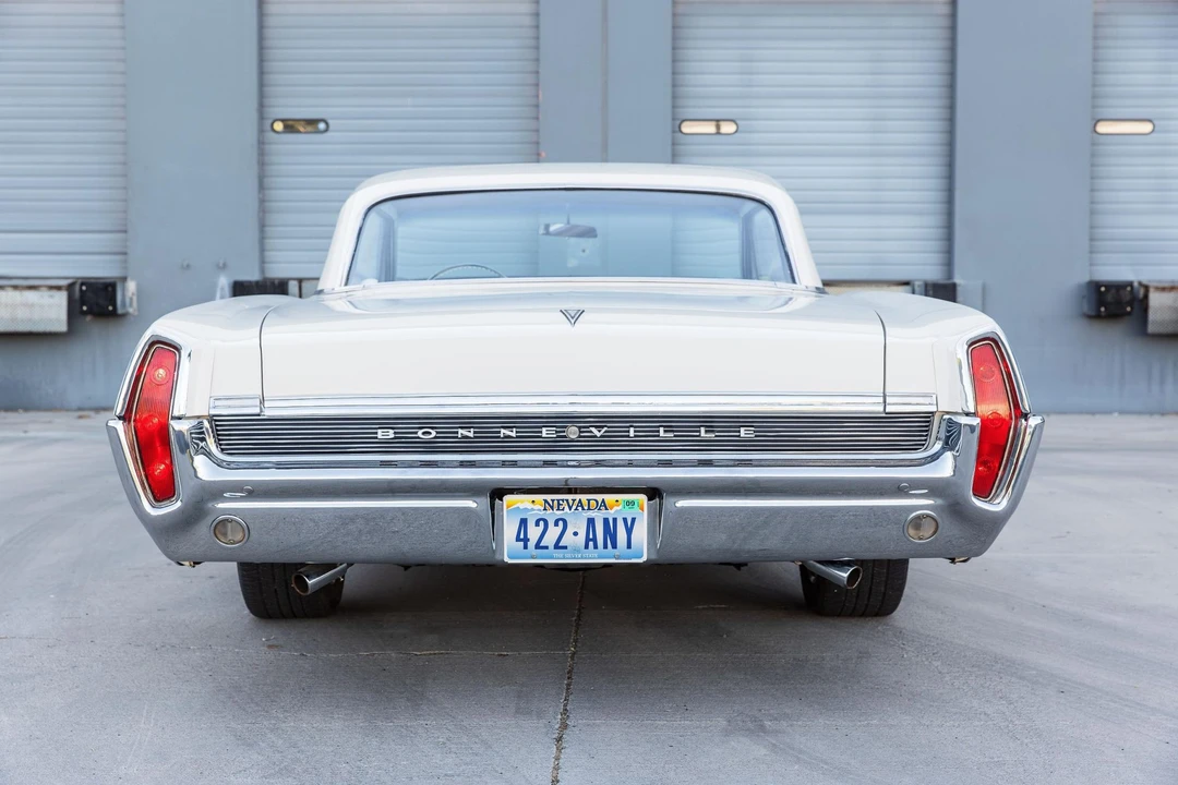 1964 Pontiac Bonneville 2nd Gen - Image 17 of 31