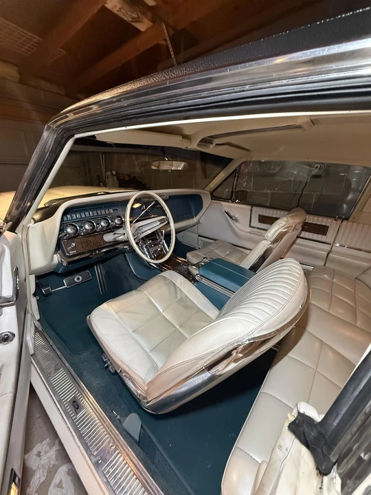 1966 Ford Thunderbird 4th Gen - Image 22 of 31