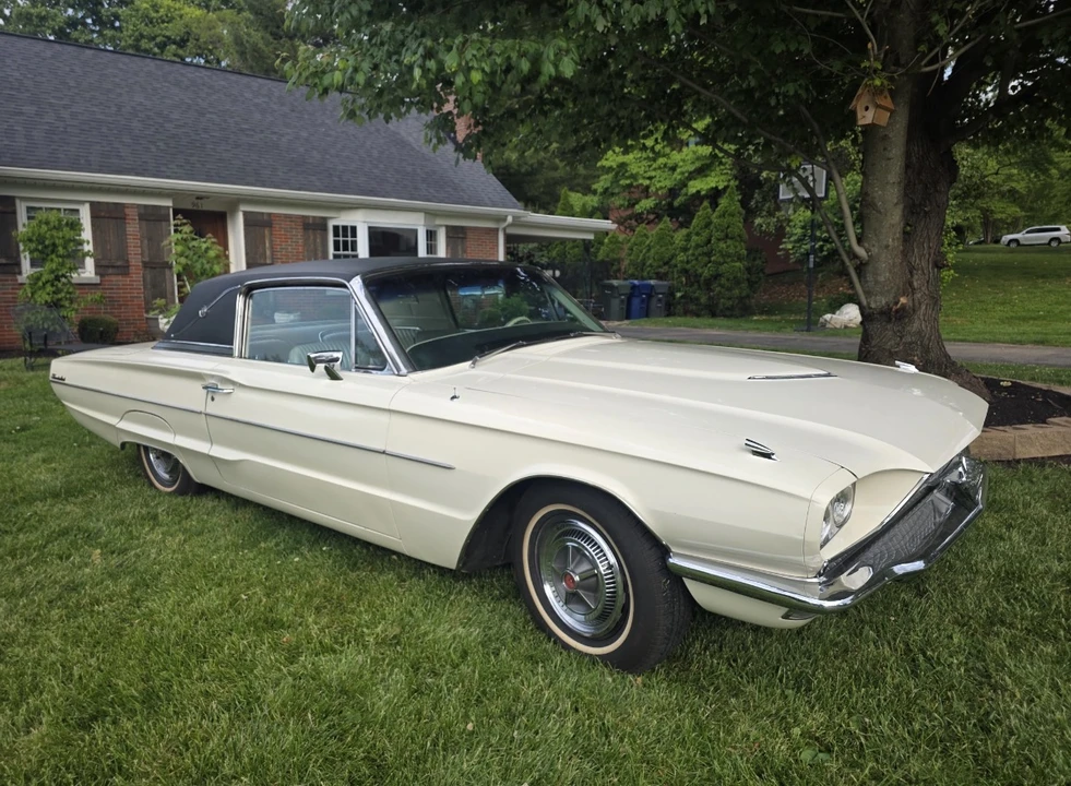 1966 Ford Thunderbird 4th Gen - Image 7 of 31