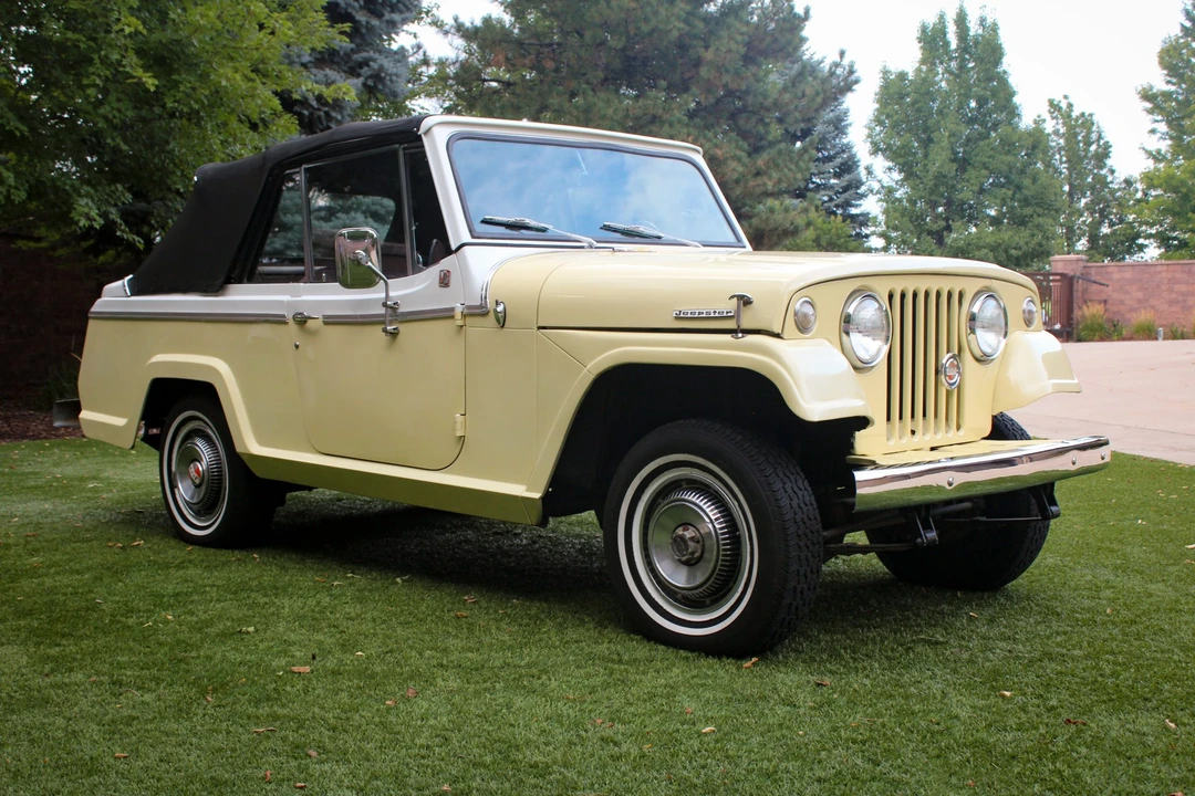 1967 Jeep Jeepster Commando - Image 14 of 31
