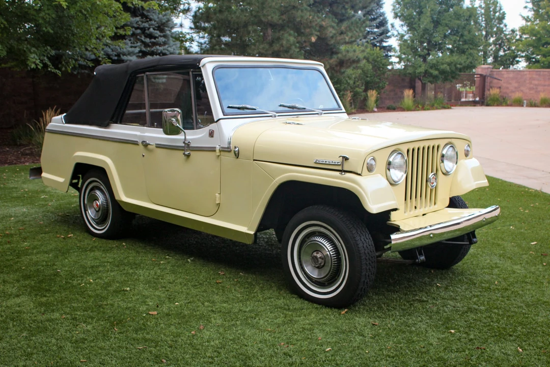 1967 Jeep Jeepster Commando - Image 15 of 31