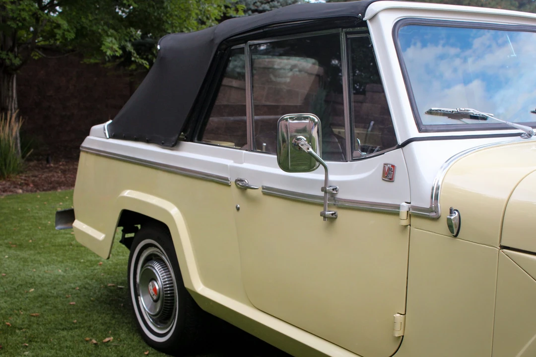 1967 Jeep Jeepster Commando - Image 24 of 31