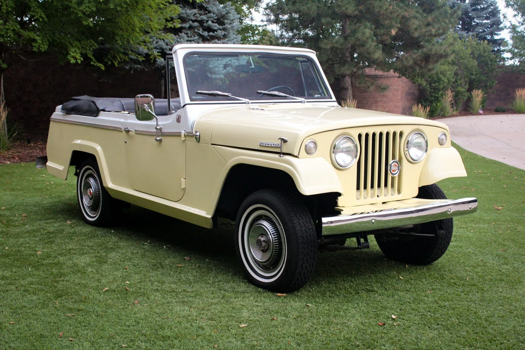 1967 Jeep Jeepster Commando - Image 5 of 31