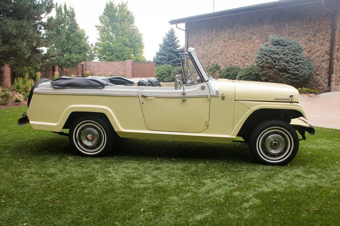1967 Jeep Jeepster Commando - Image 7 of 31