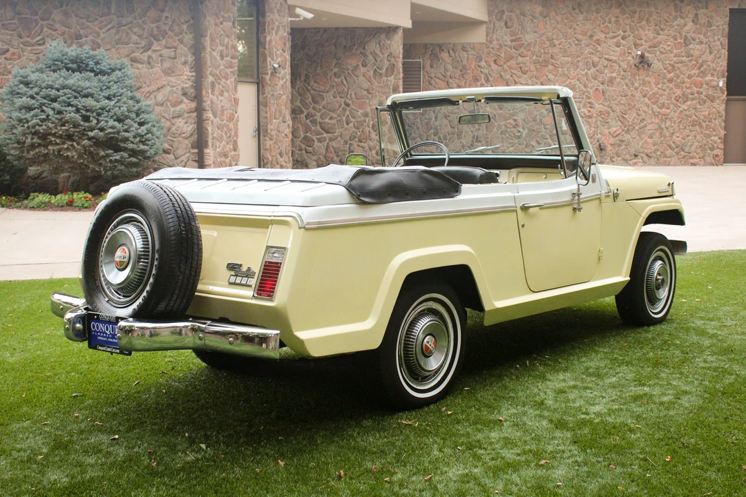 1967 Jeep Jeepster Commando - Image 8 of 31
