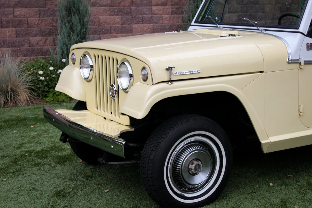 1967 Jeep Jeepster Commando - Image 22 of 31
