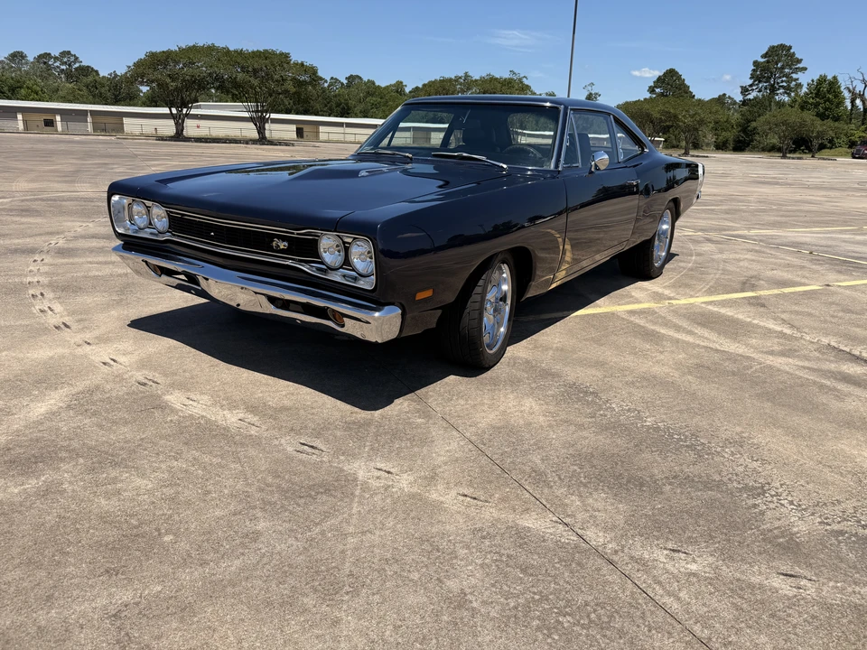 1969 Dodge Super Bee - Image 2 of 31