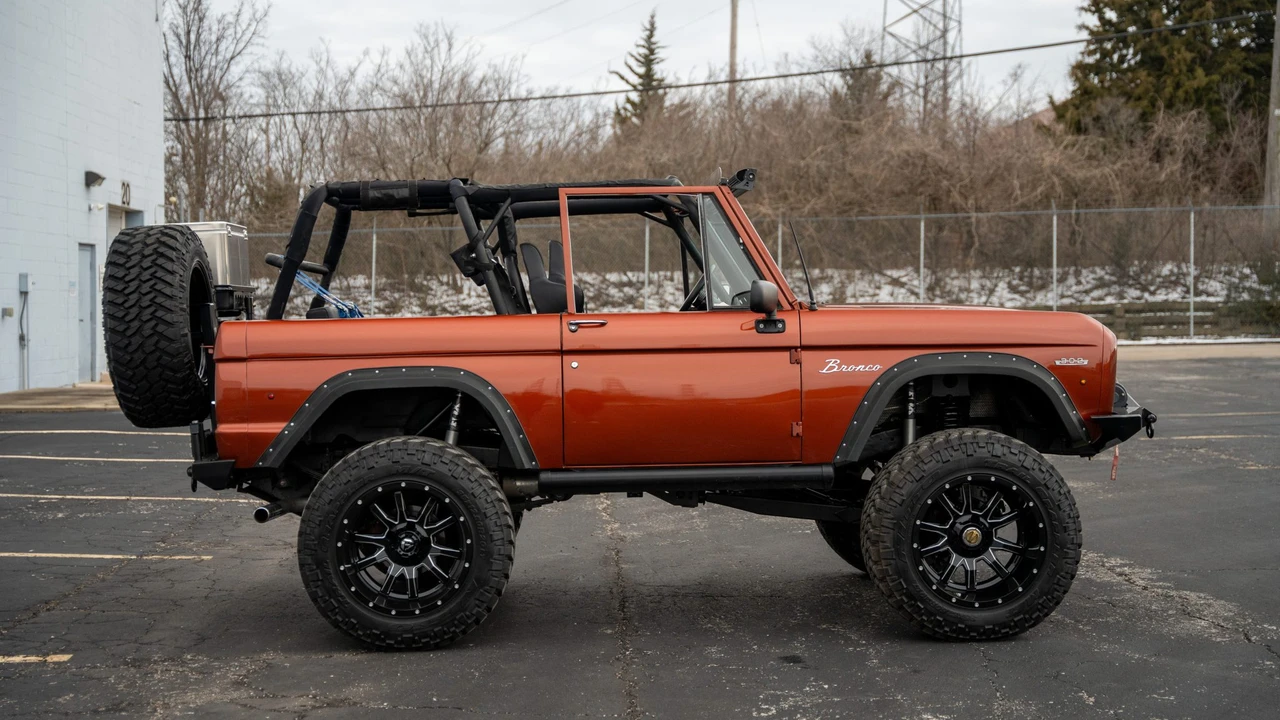 1969 Ford Bronco 1st Gen - Image 25 of 31