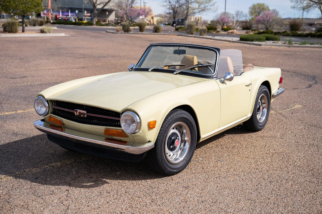 1971 Triumph TR6 CF Injected - Image 13 of 31