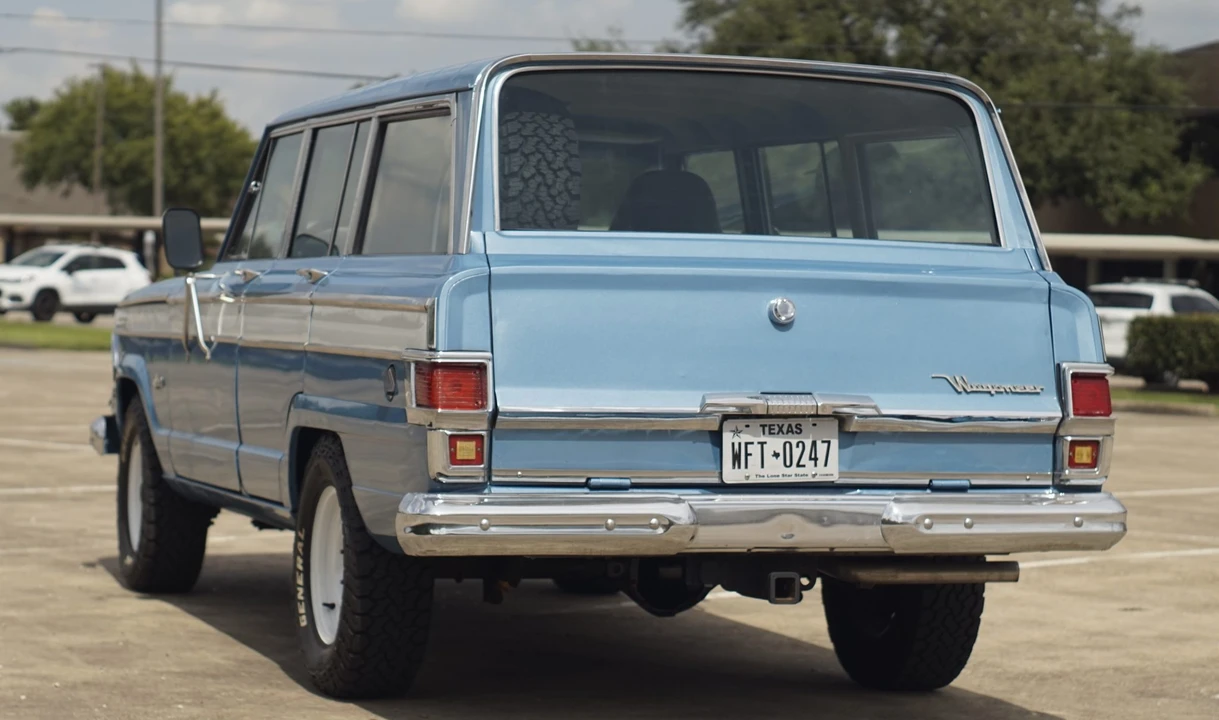 1973 Jeep SJ Wagoneer - Image 10 of 31
