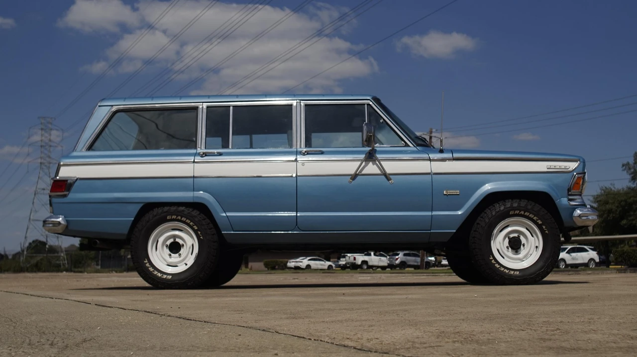 1973 Jeep SJ Wagoneer - Image 12 of 31