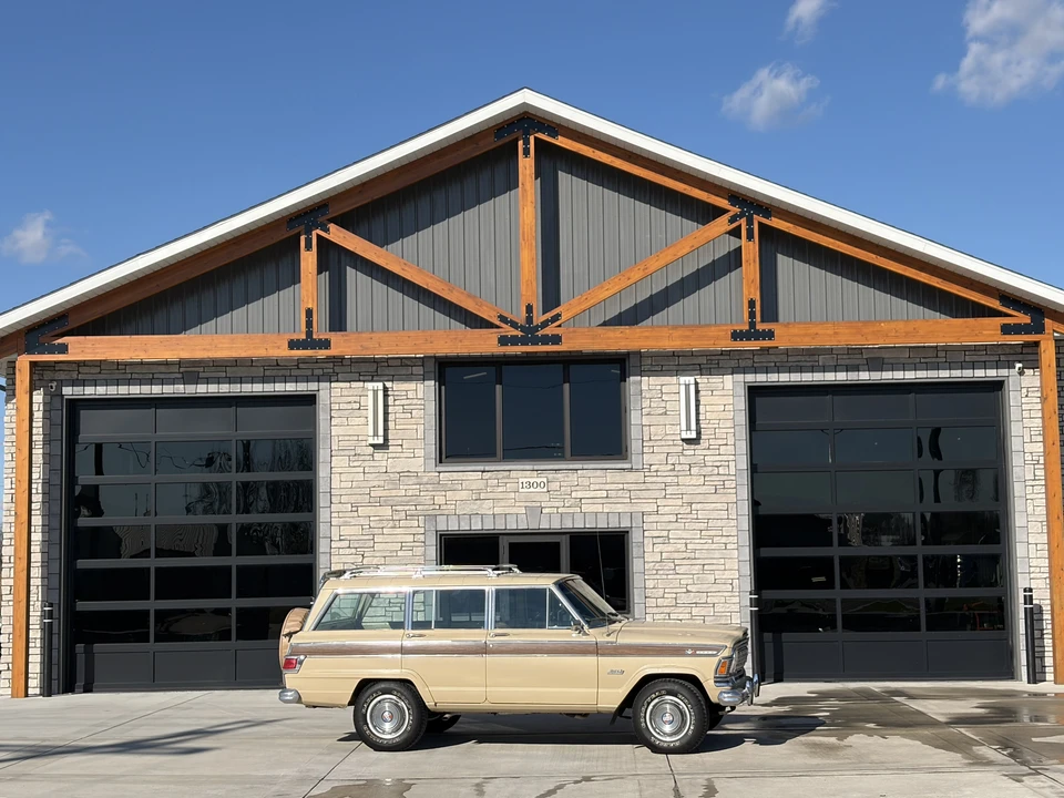 1973 Jeep SJ Wagoneer - Image 17 of 31