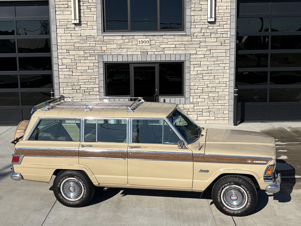 1973 Jeep SJ Wagoneer - Image 3 of 31