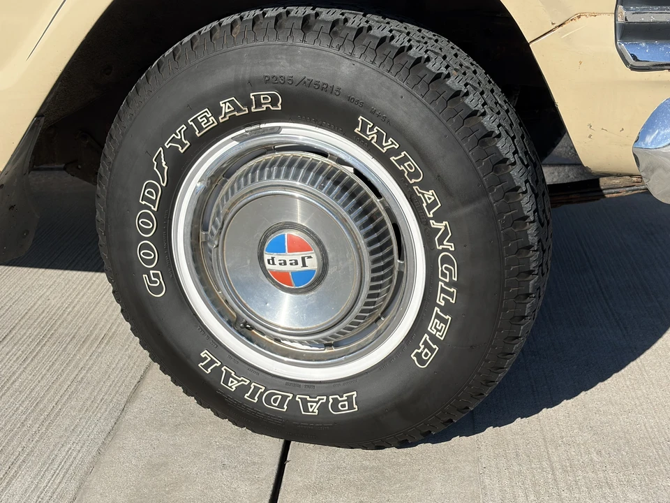 1973 Jeep SJ Wagoneer - Image 28 of 31