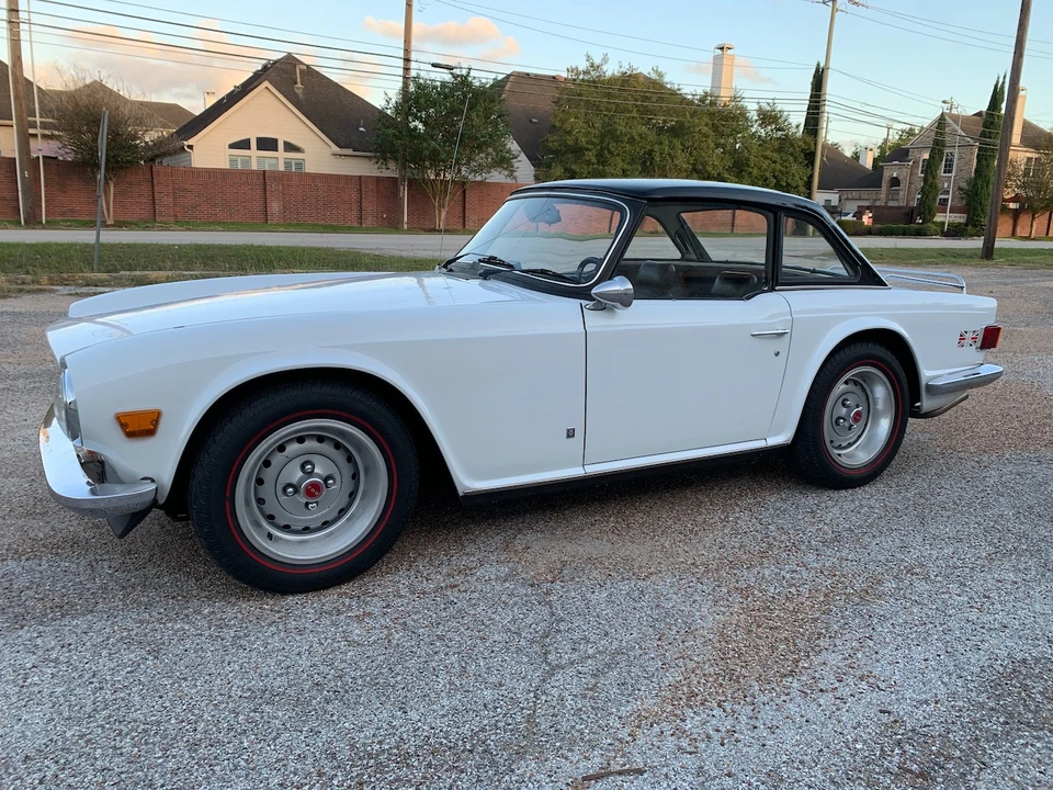 1973 Triumph TR6 CF Injected - Image 14 of 31