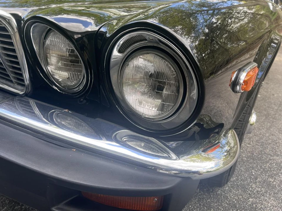 1975 Jaguar XJ Coupe - Image 13 of 31