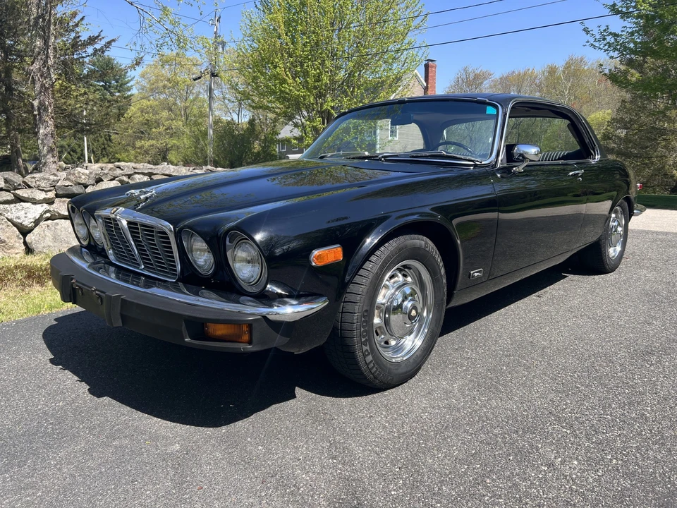 1975 Jaguar XJ Coupe - Image 2 of 31