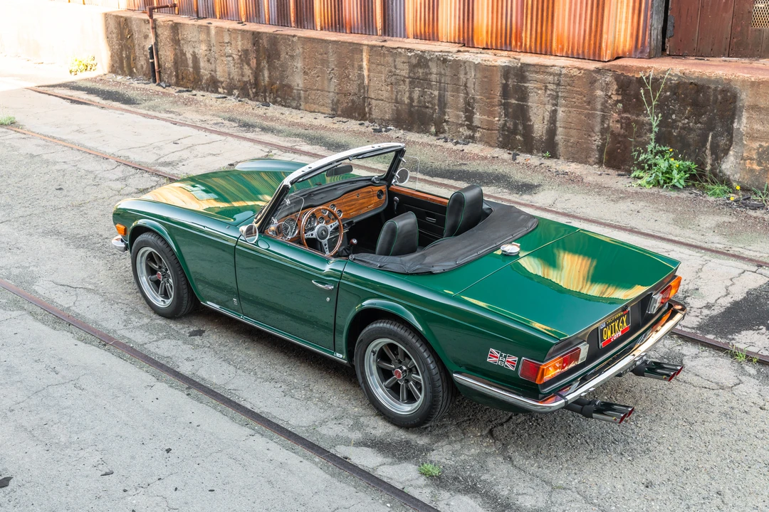 1975 Triumph TR6 CF Injected - Image 18 of 31