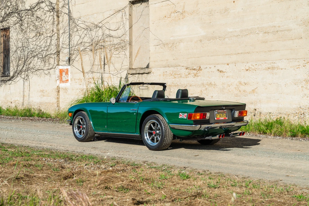 1975 Triumph TR6 CF Injected - Image 17 of 31