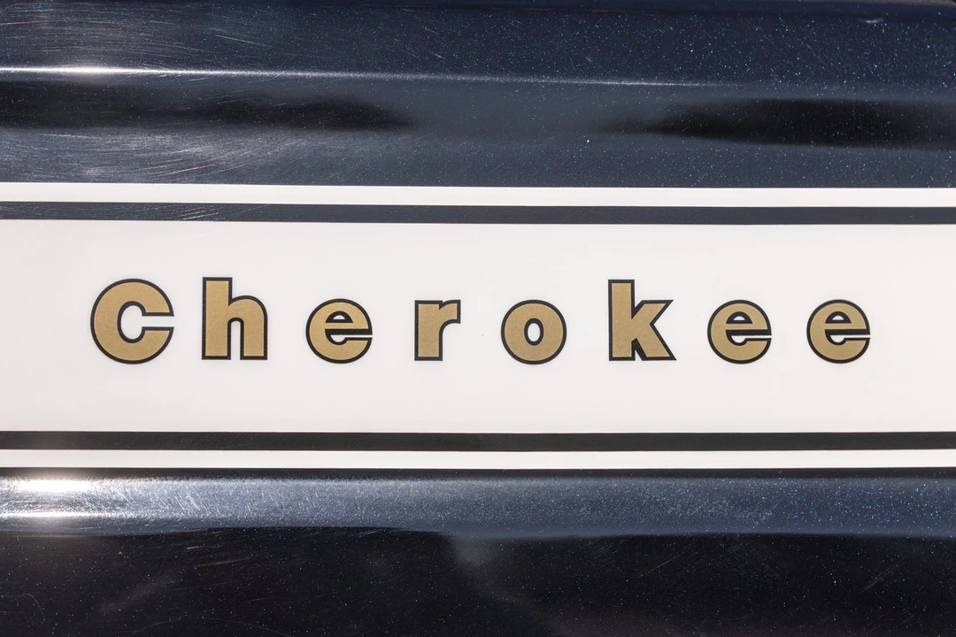 1976 Jeep SJ Cherokee - Image 23 of 31