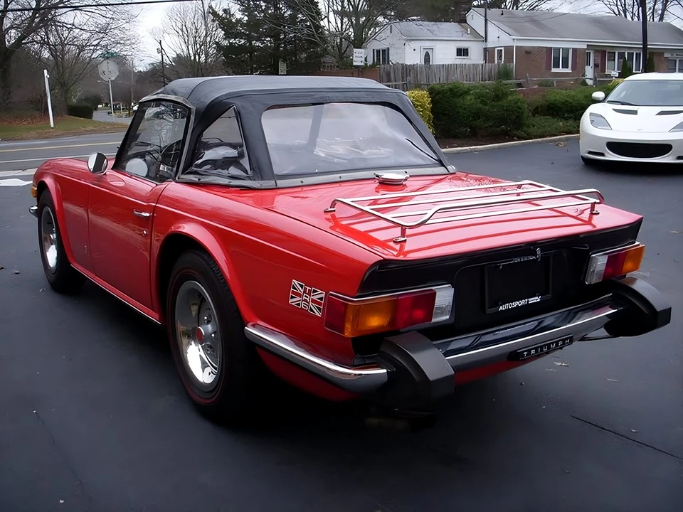 1976 Triumph TR6 CF Injected - Image 25 of 31