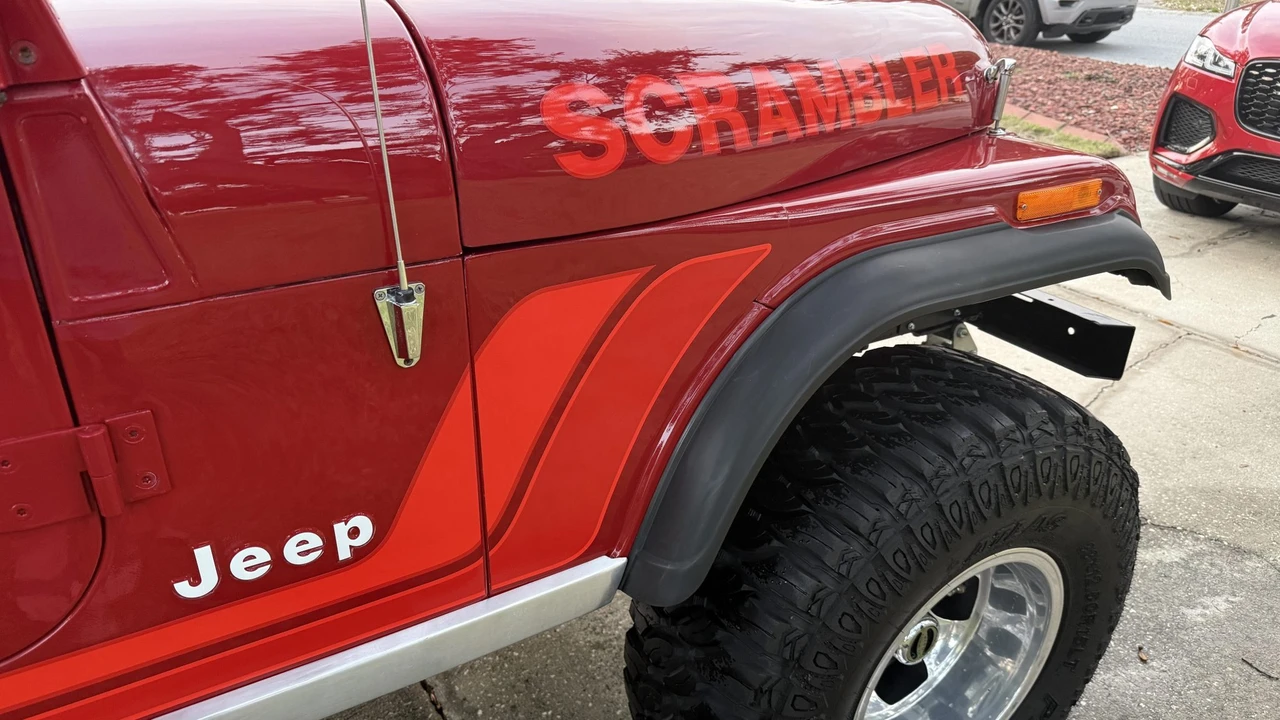 1982 Jeep CJ8 Scrambler - Image 27 of 31