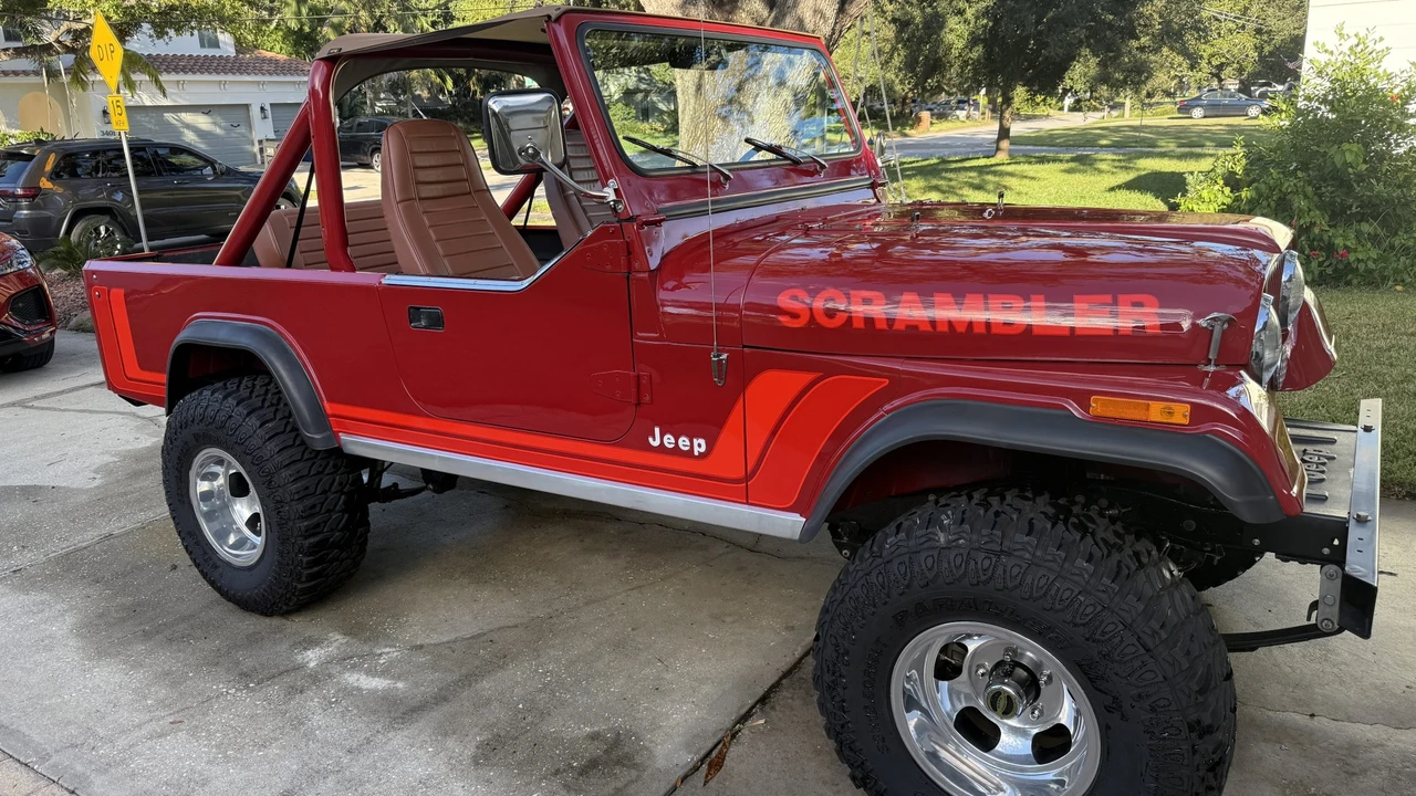 1982 Jeep CJ8 Scrambler - Image 9 of 31