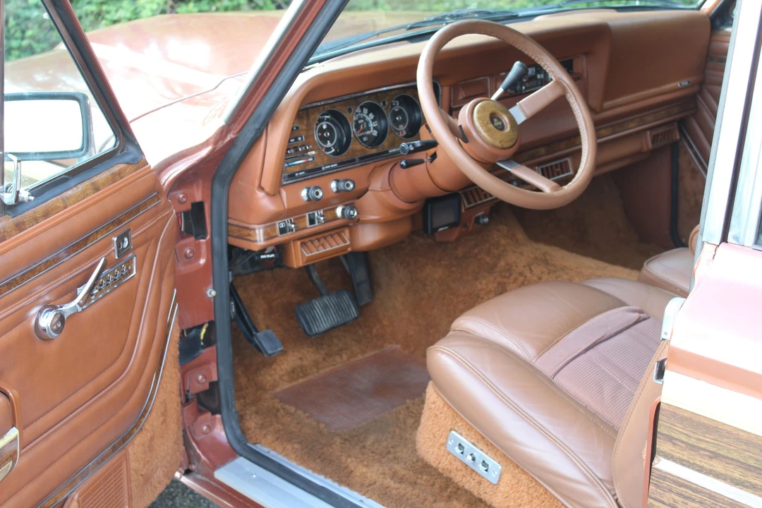 1982 Jeep SJ Wagoneer - Image 20 of 31