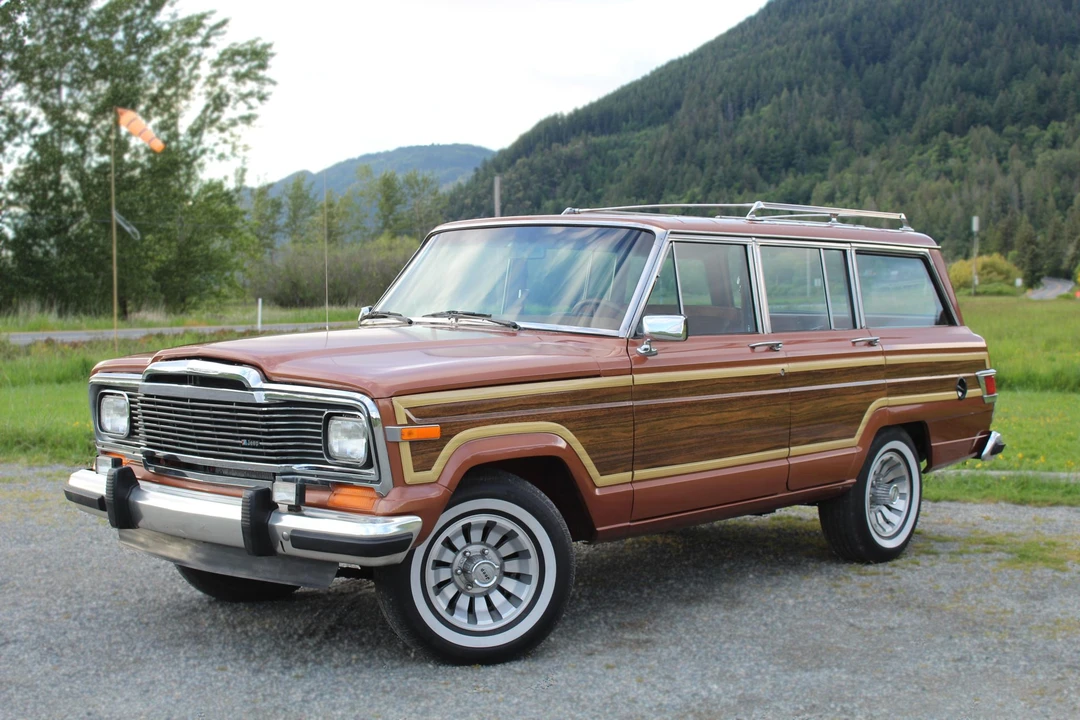 1982 Jeep SJ Wagoneer - Image 2 of 31