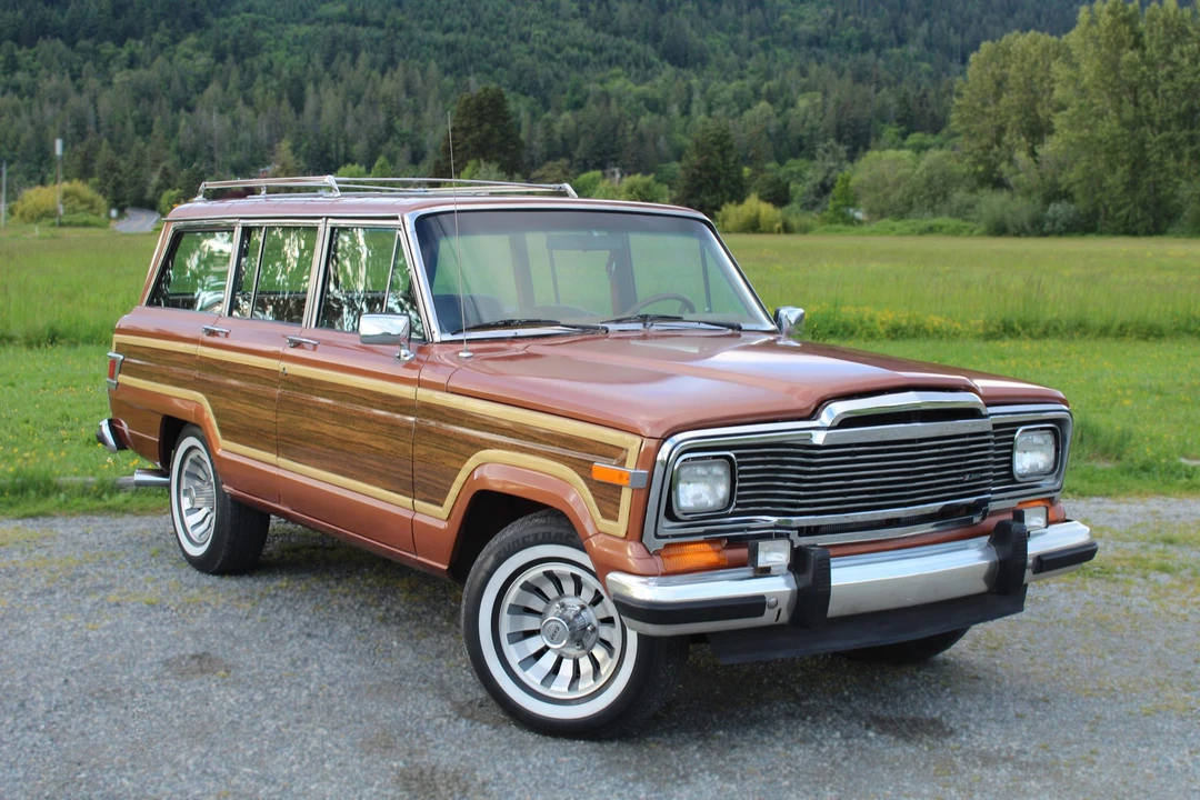 1982 Jeep SJ Wagoneer - Image 7 of 31