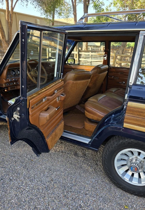 1983 Jeep SJ Wagoneer - Image 24 of 31