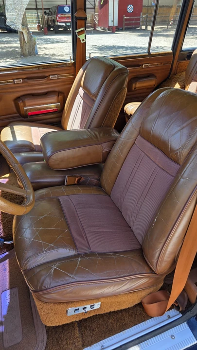 1983 Jeep SJ Wagoneer - Image 17 of 31