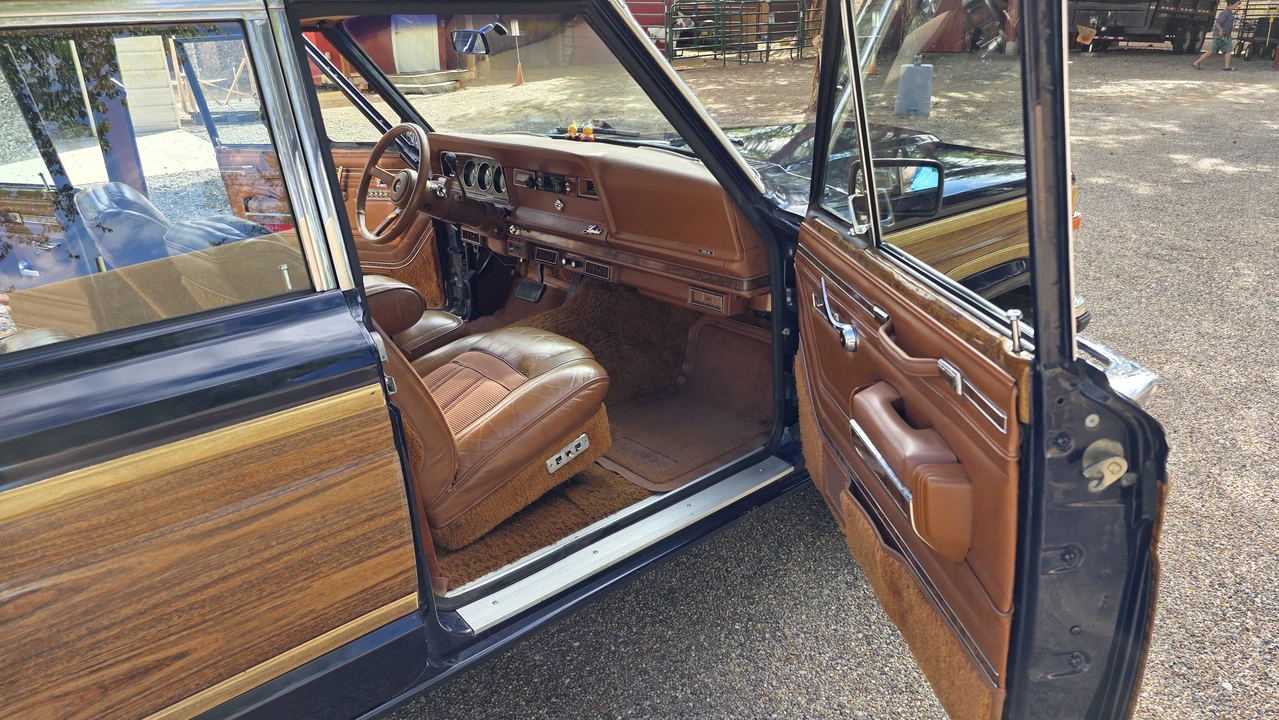 1983 Jeep SJ Wagoneer - Image 29 of 31