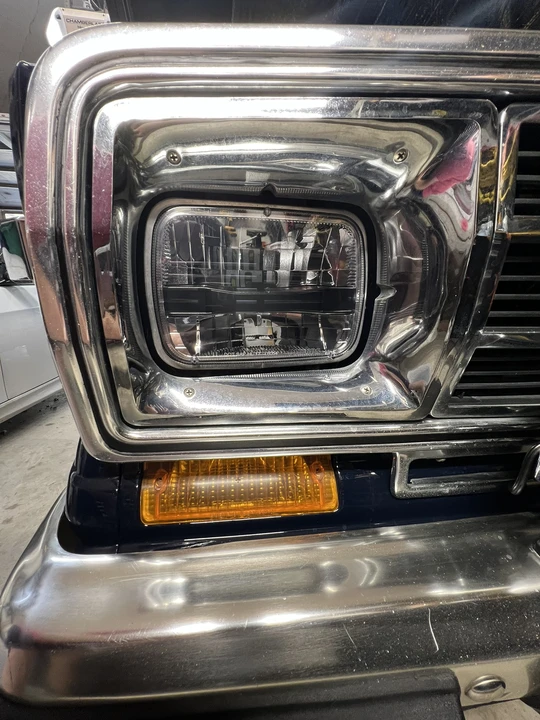 1987 Jeep SJ Grand Wagoneer - Image 31 of 31