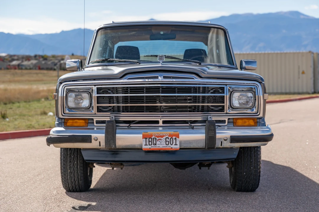 1991 Jeep SJ Grand Wagoneer - Image 13 of 31