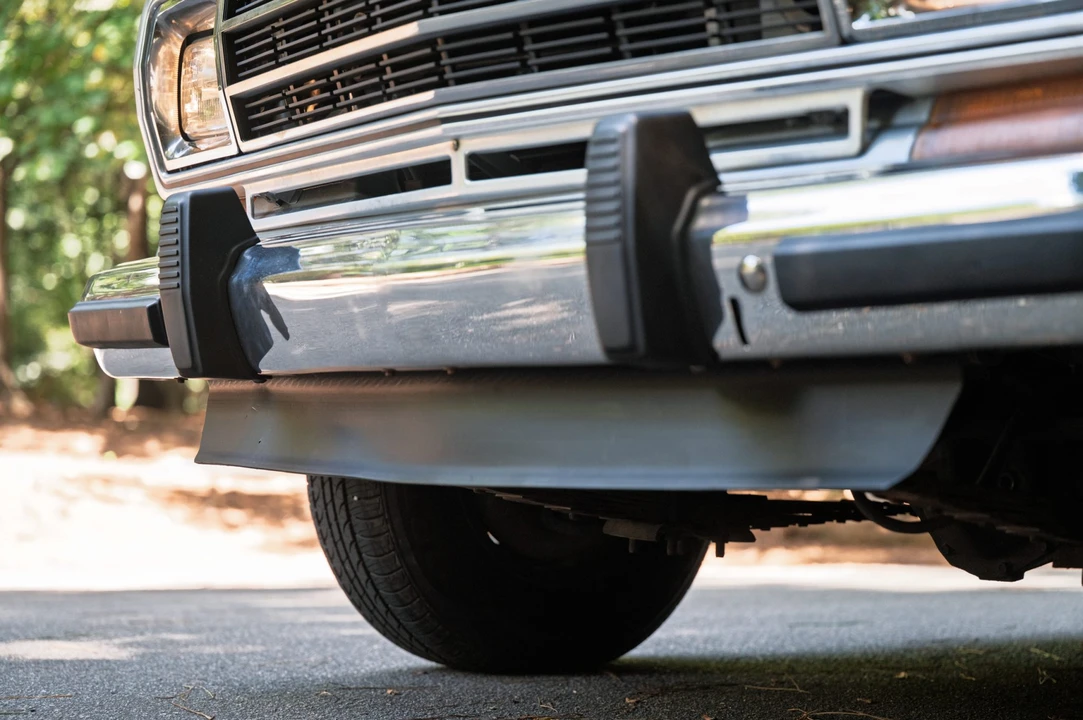 1991 Jeep SJ Grand Wagoneer - Image 28 of 31