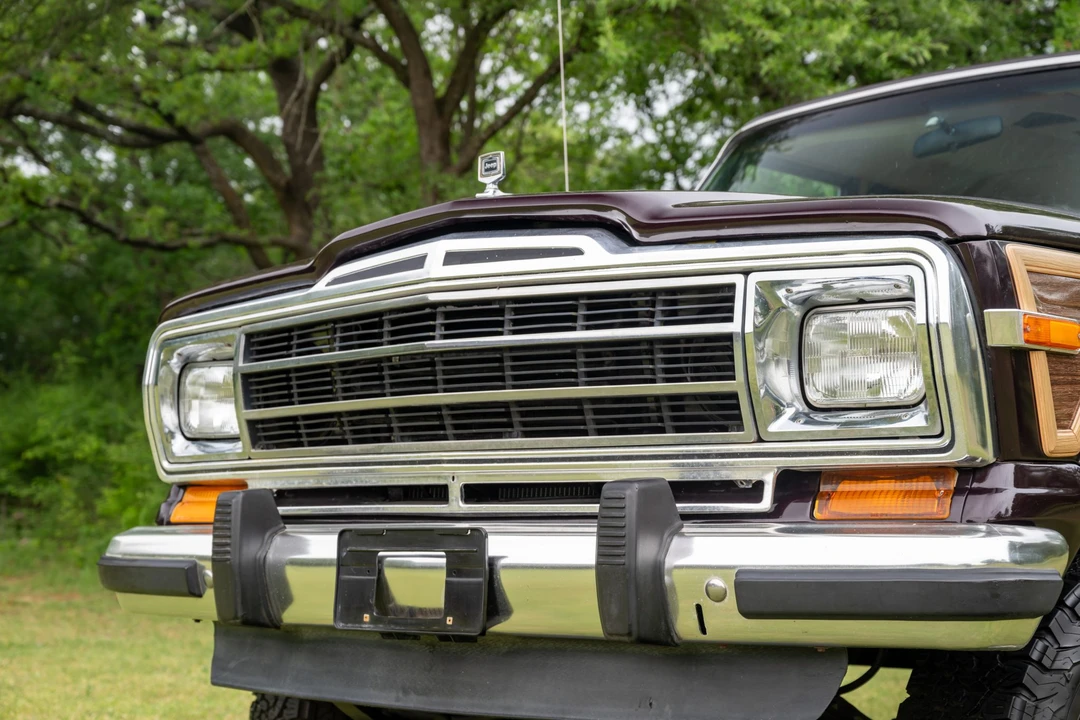 1991 Jeep SJ Grand Wagoneer - Image 29 of 31