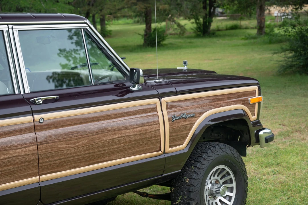 1991 Jeep SJ Grand Wagoneer - Image 27 of 31