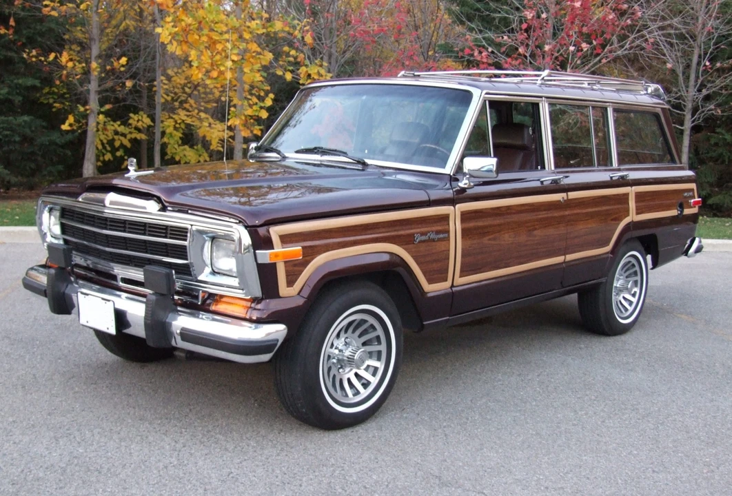 1991 Jeep SJ Grand Wagoneer - Image 3 of 31