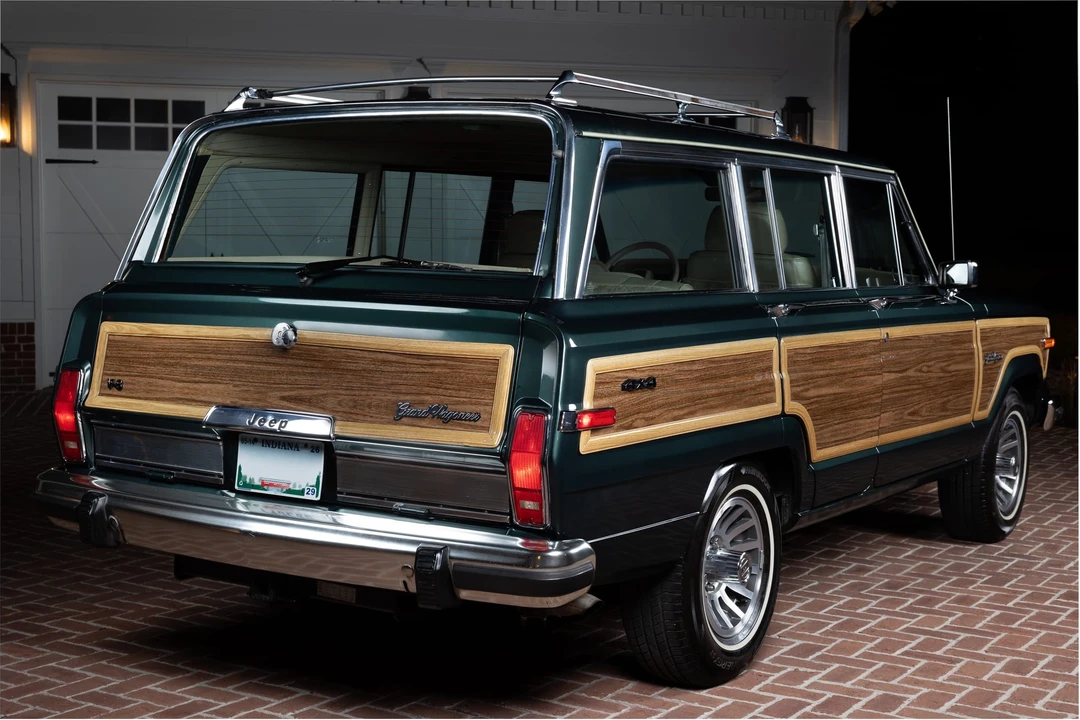 1991 Jeep SJ Grand Wagoneer - Image 27 of 31